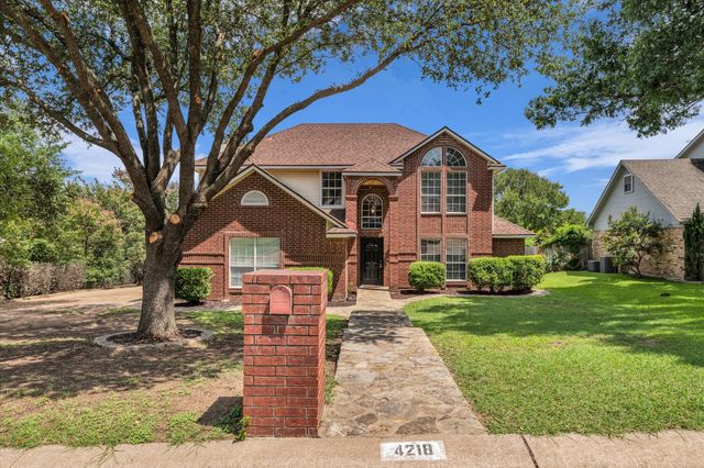 4218 Green Oak Drive, Waco, TX 76710