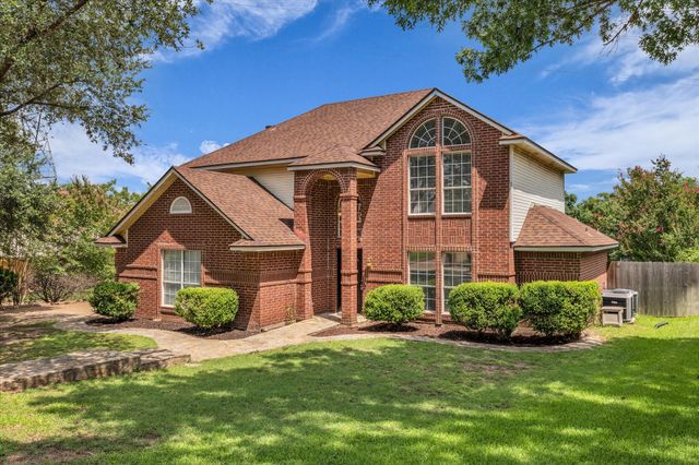 4218 Green Oak Drive, Waco, TX 76710