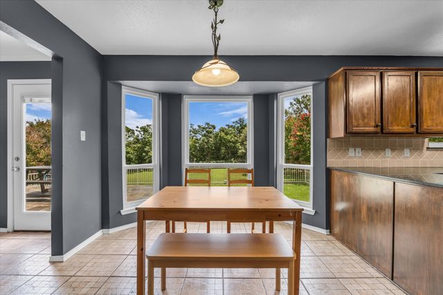4218 Green Oak Drive, Waco, TX 76710