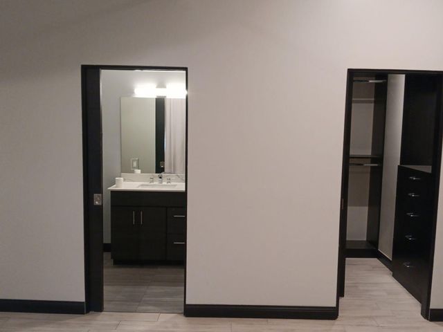 219 Central Avenue NW 301, Albuquerque, NM 87102