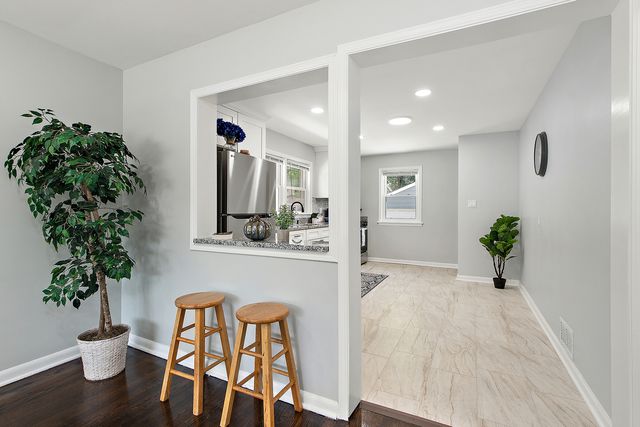 1051 Burnham Avenue, Calumet City, IL 60409