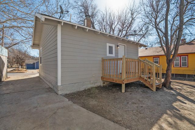 1445 N Lorraine, Wichita, KS 67214