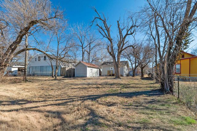 1445 N Lorraine, Wichita, KS 67214
