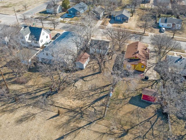 1445 N Lorraine, Wichita, KS 67214