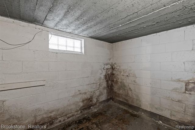 11864 Whitehill Street, Detroit, MI 48224