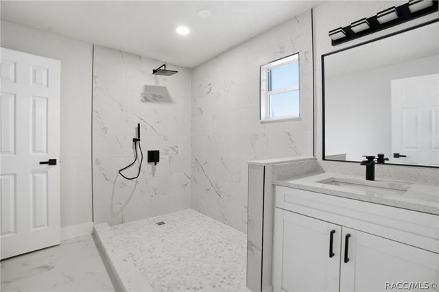 3708 N Hiawatha Terrace, Crystal River, FL 34428