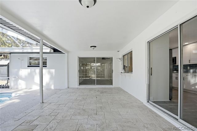 3708 N Hiawatha Terrace, Crystal River, FL 34428