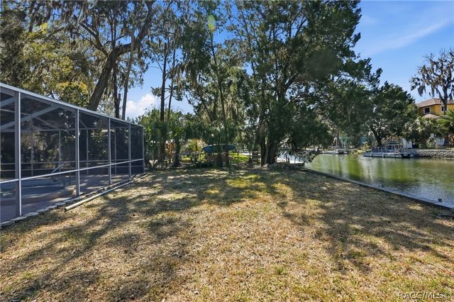 3708 N Hiawatha Terrace, Crystal River, FL 34428