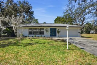 3708 N Hiawatha Terrace, Crystal River, FL 34428
