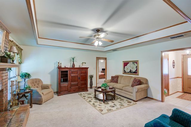 9335 Lytham Drive, Shreveport, LA 71129
