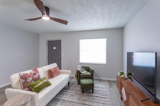 1110 FATIO ROAD, Deland, FL 32720