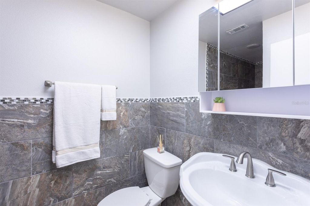 Image 19 of property listing at 1110 FATIO ROAD, Deland, FL 32720