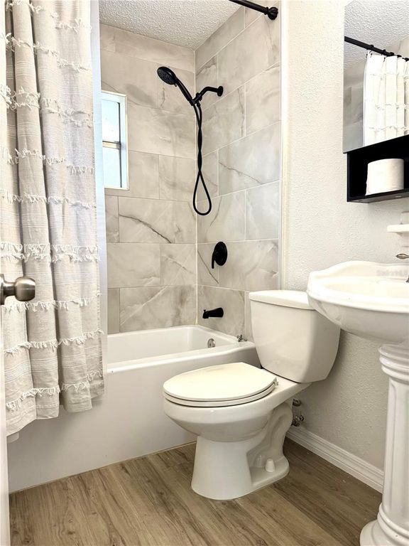 Image 25 of property listing at 1110 FATIO ROAD, Deland, FL 32720