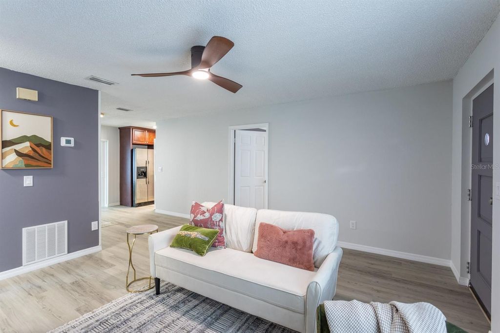 Image 4 of property listing at 1110 FATIO ROAD, Deland, FL 32720