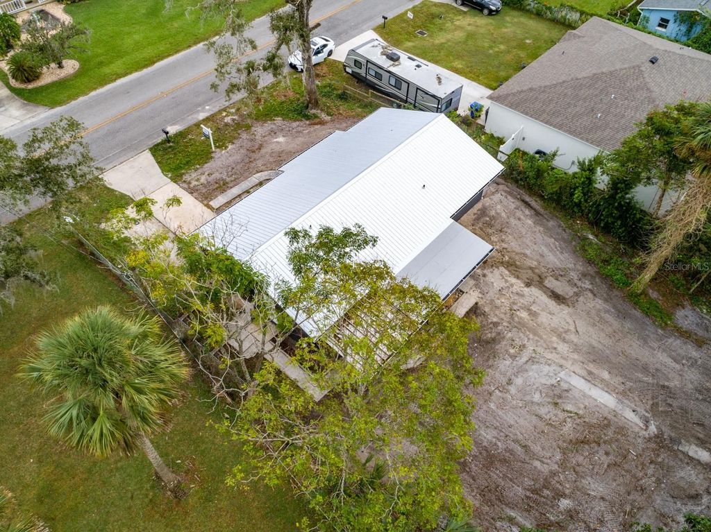 Image 41 of property listing at 1110 FATIO ROAD, Deland, FL 32720