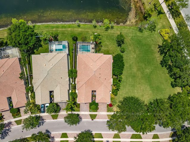 3214 Verdmont Lane, Wellington, FL 33414
