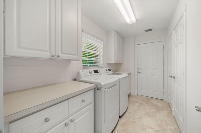 3214 Verdmont Lane, Wellington, FL 33414