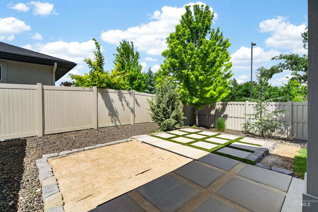 3816 E Fratello St, Meridian, ID 83642