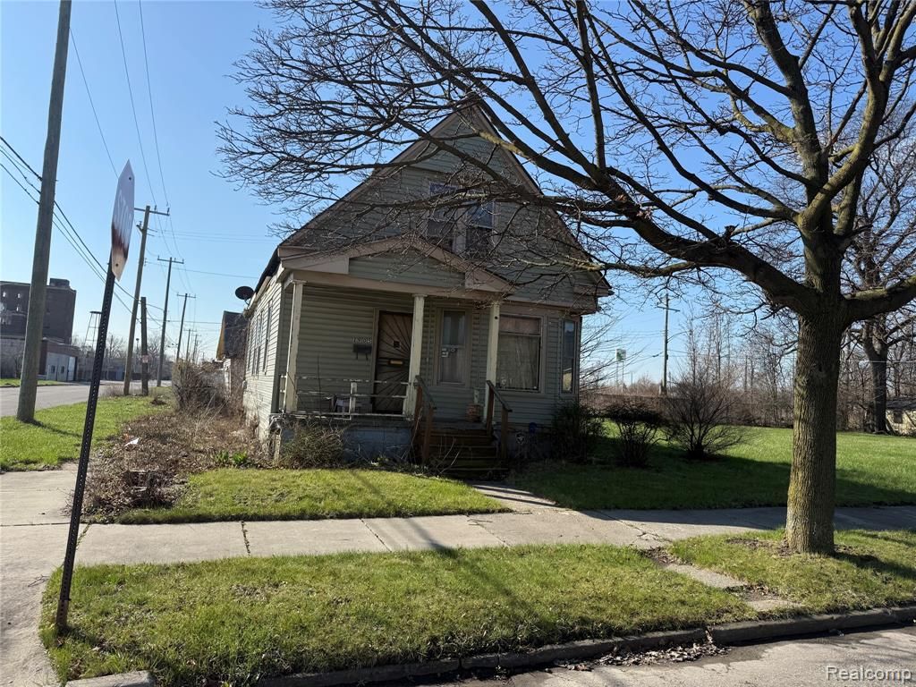 2905 Putnam Street, Detroit, MI 48208