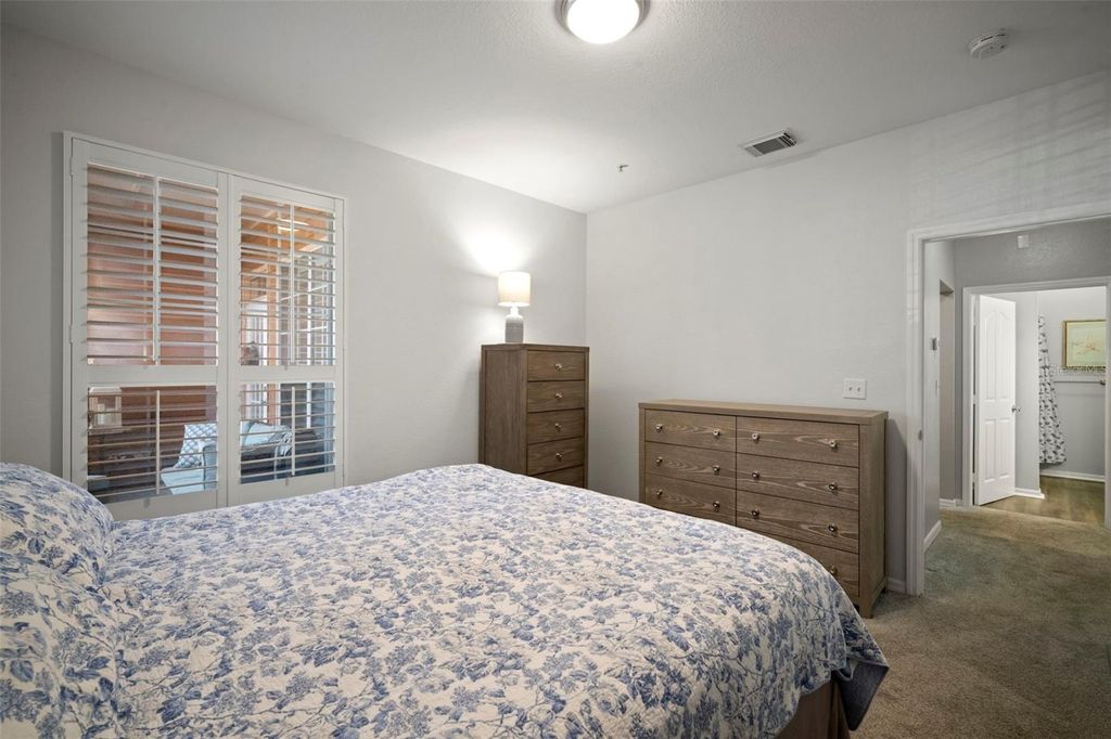 Image 16 of property listing at 5000 CULBREATH KEY WAY 1115, Tampa, FL 33611