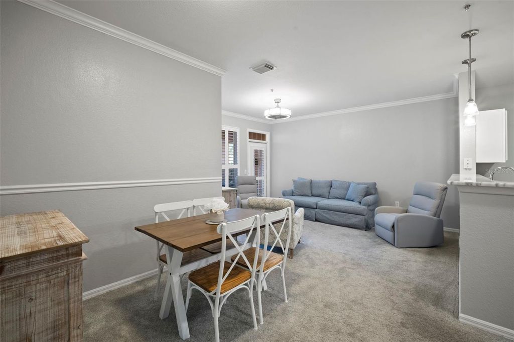 Image 8 of property listing at 5000 CULBREATH KEY WAY 1115, Tampa, FL 33611