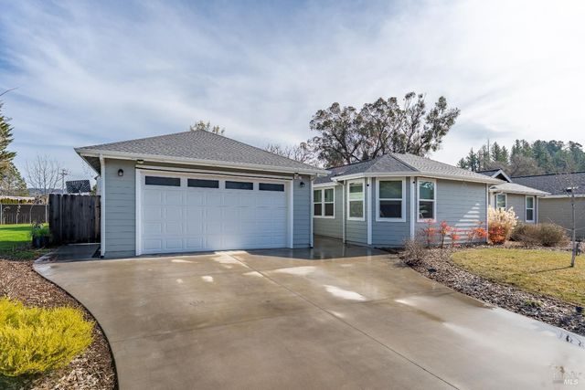 1407 Brothers Ln, Willits, CA 95490