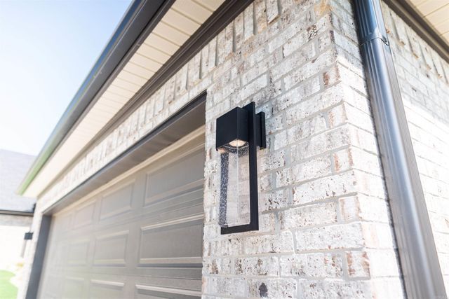 15108 Matterhorn Loop, Maumelle, AR 72113