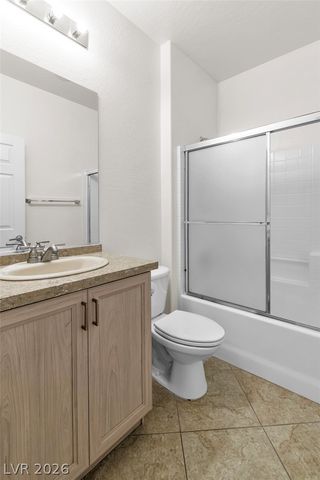 7940 Golden Warbler Street, North Las Vegas, NV 89084