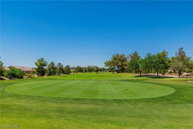 7940 Golden Warbler Street, North Las Vegas, NV 89084