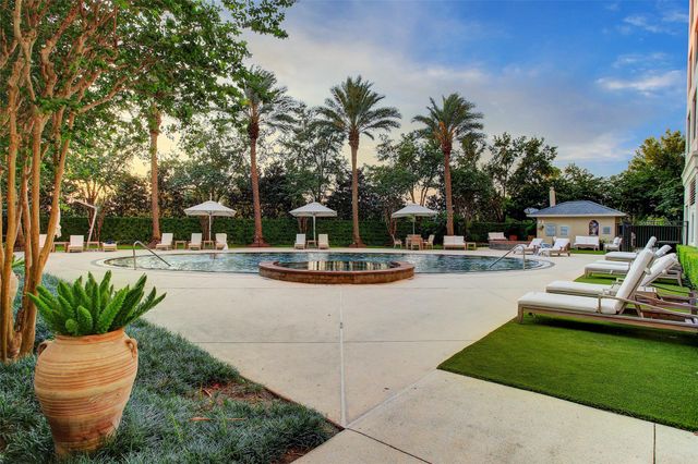 3333 Allen Parkway 1102, Houston, TX 77019