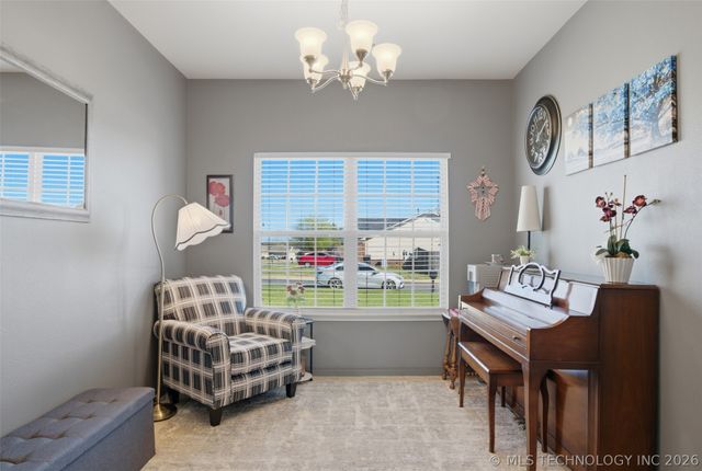 380 E 148th Street S, Glenpool, OK 74033