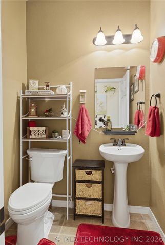 380 E 148th Street S, Glenpool, OK 74033