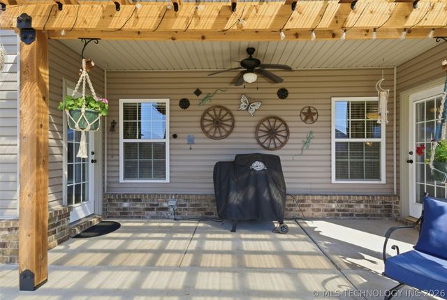 380 E 148th Street S, Glenpool, OK 74033