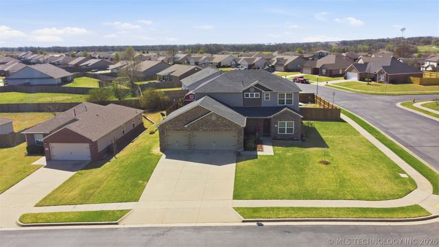 380 E 148th Street S, Glenpool, OK 74033