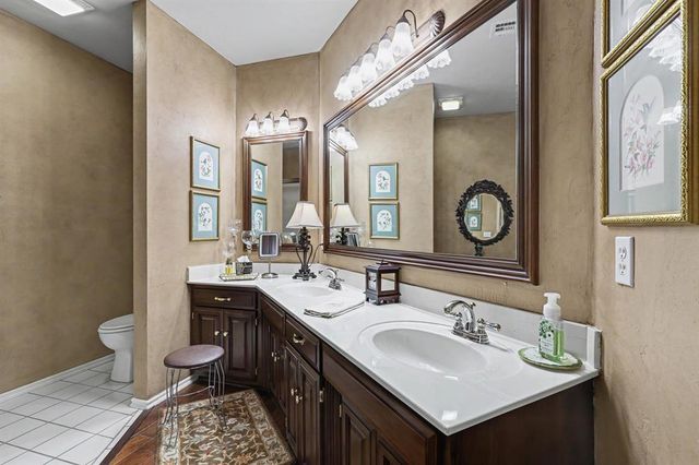 2801 Verona Court, Edmond, OK 73034