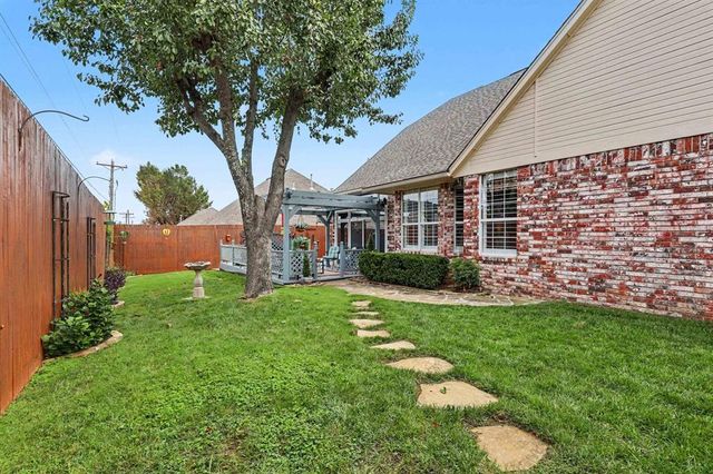 2801 Verona Court, Edmond, OK 73034