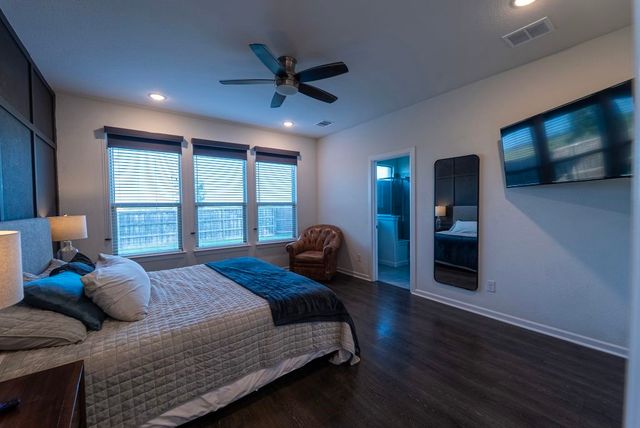 1120 Stallion Lane, Justin, TX 76247