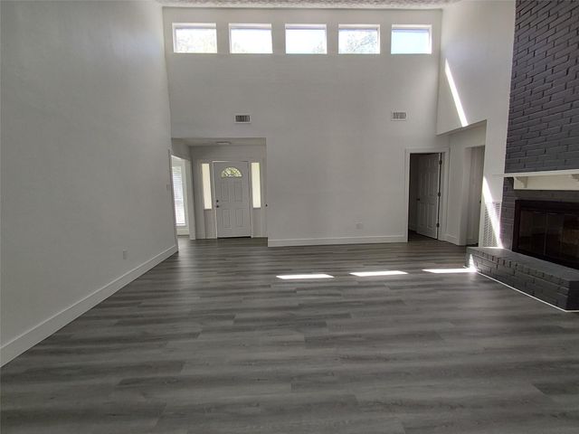 16402 Lobo Lane, Spring, TX 77379