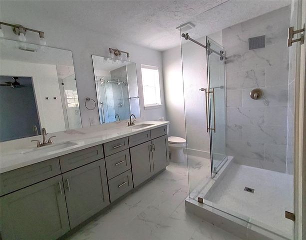 16402 Lobo Lane, Spring, TX 77379