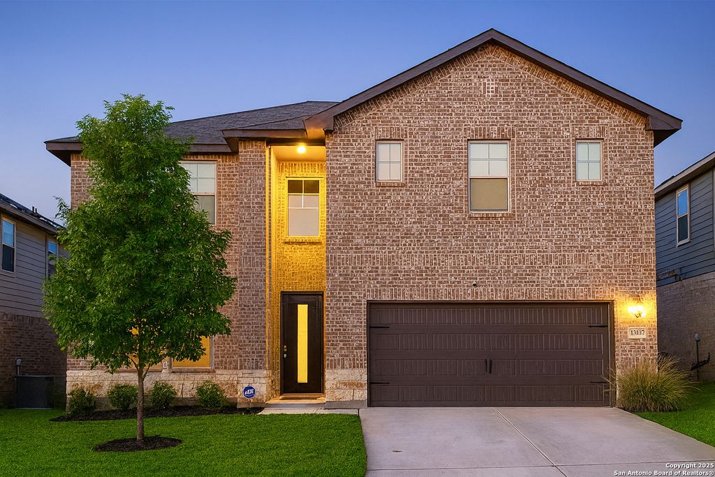 13107 Braxon Pass, San Antonio, TX 78253
