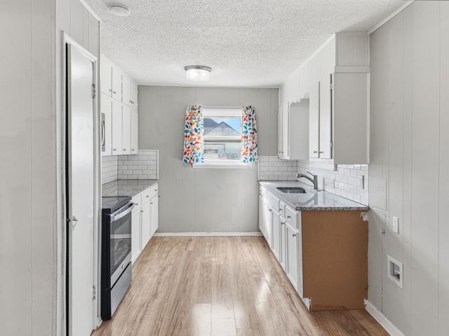 240 Tom Sawyer Street, Evant, TX 76525