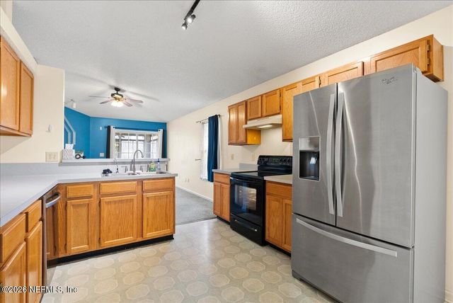 1655 SPRING BRANCH Drive E, Jacksonville, FL 32221
