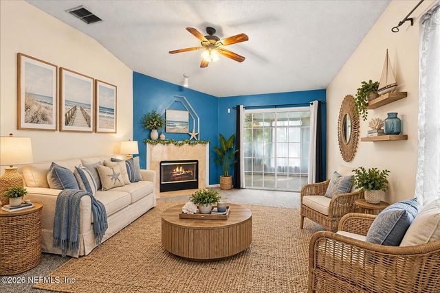 1655 SPRING BRANCH Drive E, Jacksonville, FL 32221