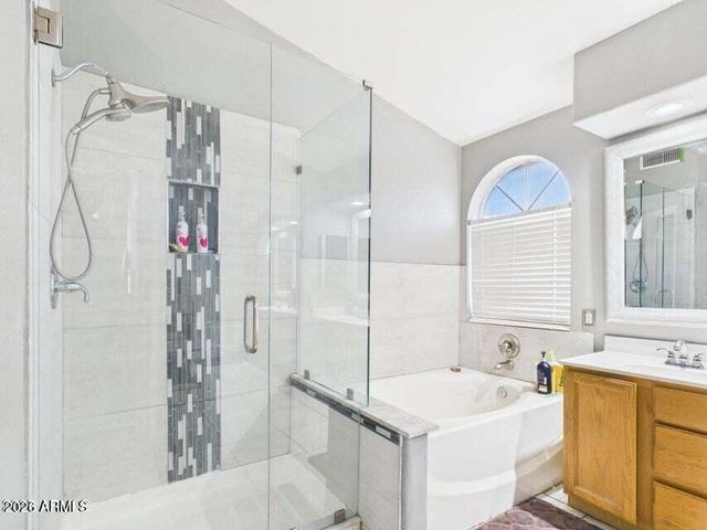 1302 N BEDFORD Drive, Chandler, AZ 85225