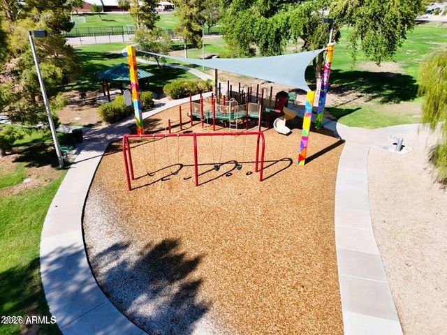 1302 N BEDFORD Drive, Chandler, AZ 85225