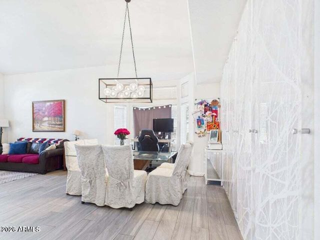 1302 N BEDFORD Drive, Chandler, AZ 85225