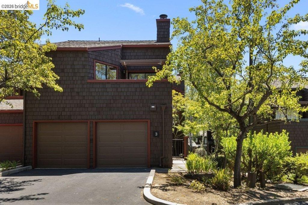Image 1 of property listing at 3 Bosworth Walk, Pleasant Hill, CA 94523