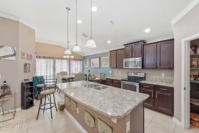 1896 HIGH PRAIRIE Lane, Middleburg, FL 32068