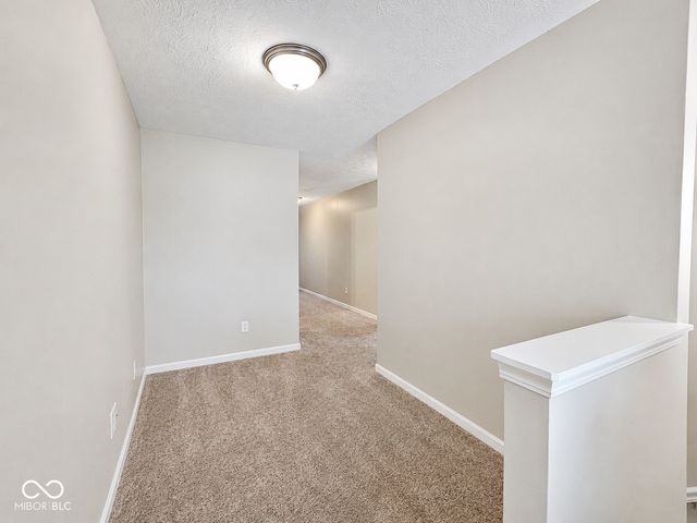 7252 Lockford Walk N, Avon, IN 46123