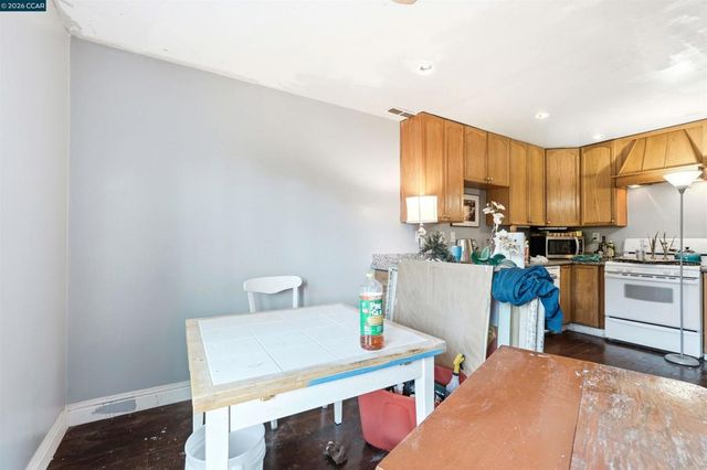 1891 Landana Dr A, Concord, CA 94519